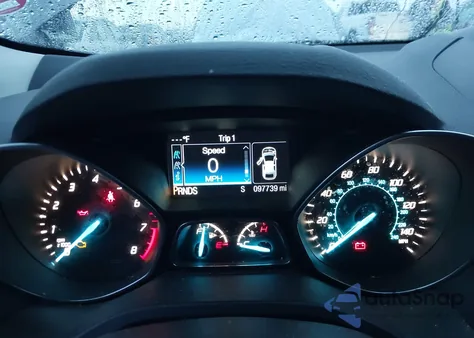 2014 Ford Escape Se z USA, uszkodzony, nr VIN 1FMCU0GXXEUD93022